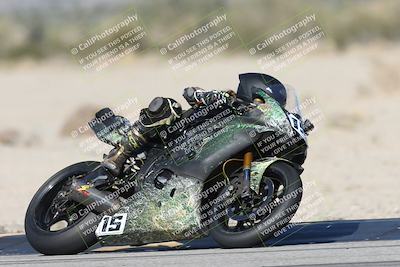 media/Dec-06-2025-CVMA (Sat) [[4a896cc04c]]/Race 4-Formula Middleweight/